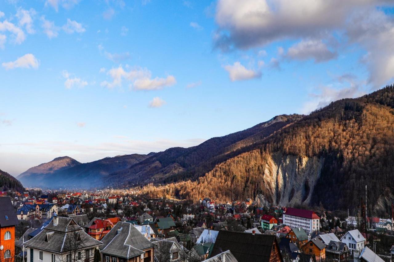 Карпатська Вершина Hotel Yaremche Exterior photo